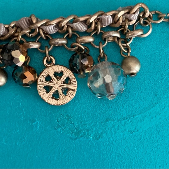 ANN TAYLOR LOFT WOMENS COSTUME SILVER RHINESTONE BRACELET - Picture 4 of 7